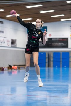 Bild 185 - wCJ TSV Ellerbek - AMTV Hamburg 2 : Ergebnis: 25:20